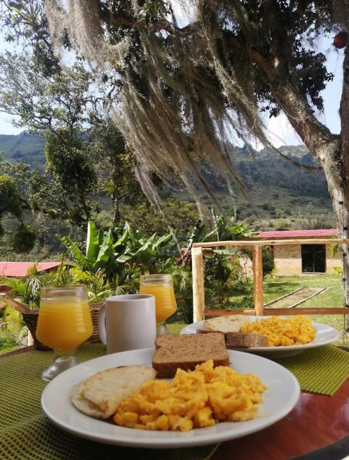 Ferienhaus Campestre Rocas Del Paraiso *